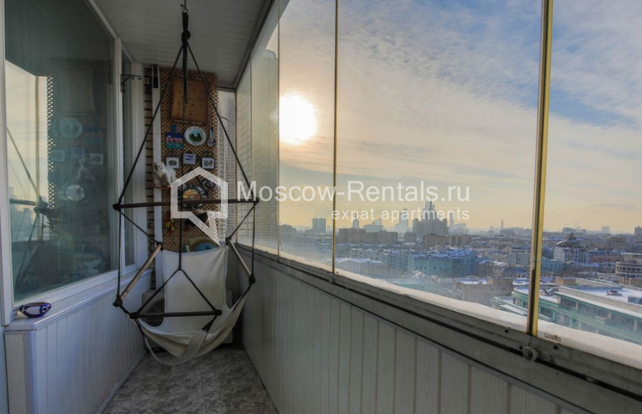 Photo #5 4-room (3 BR) apartment for <a href="http://moscow-rentals.ru/en/articles/long-term-rent" target="_blank">a long-term</a> rent
 in Russia, Moscow, B. Bronnaya str, 19