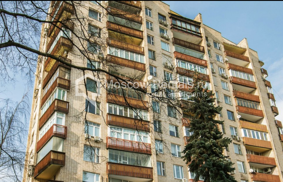 Photo #13 4-room (3 BR) apartment for <a href="http://moscow-rentals.ru/en/articles/long-term-rent" target="_blank">a long-term</a> rent
 in Russia, Moscow, B. Bronnaya str, 19