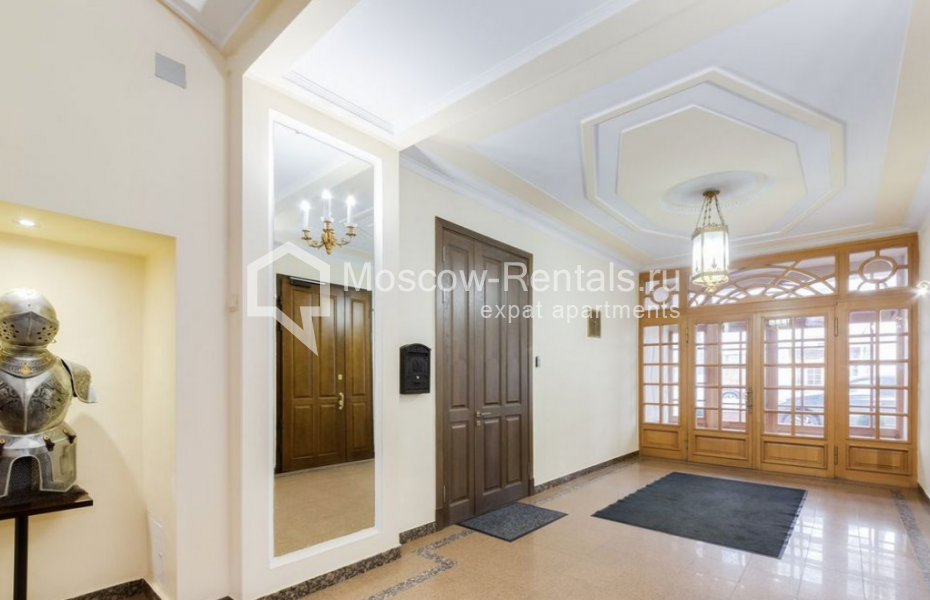 Photo #24 6-room (5 BR) apartment for <a href="http://moscow-rentals.ru/en/articles/long-term-rent" target="_blank">a long-term</a> rent
 in Russia, Moscow, Romanov lane, 5