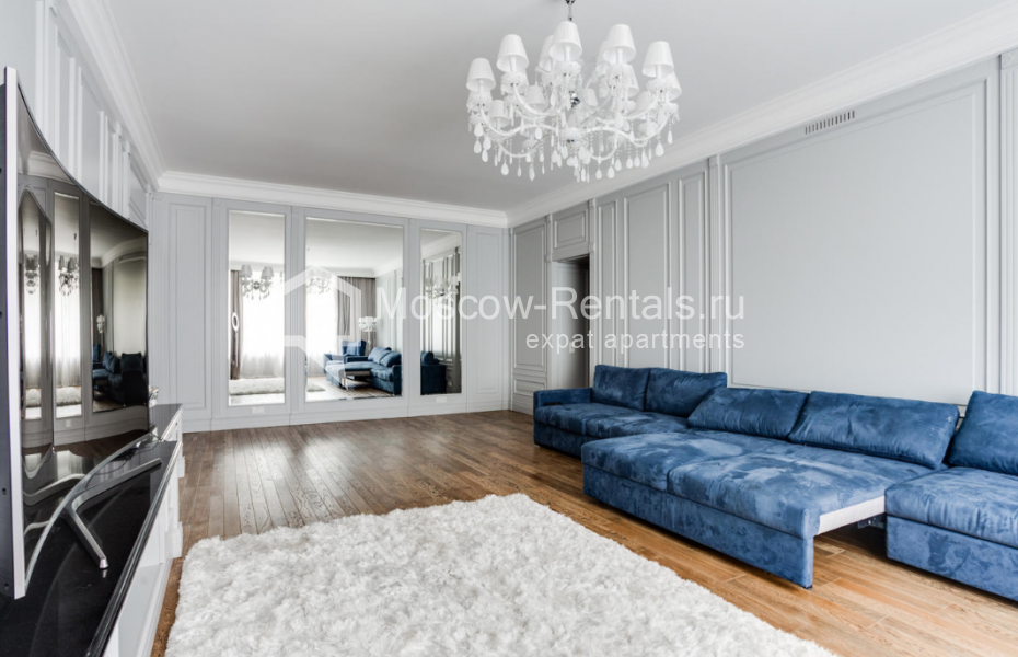Photo #5 3-room (2 BR) apartment for <a href="http://moscow-rentals.ru/en/articles/long-term-rent" target="_blank">a long-term</a> rent
 in Russia, Moscow, Leontievskyi lane, 15