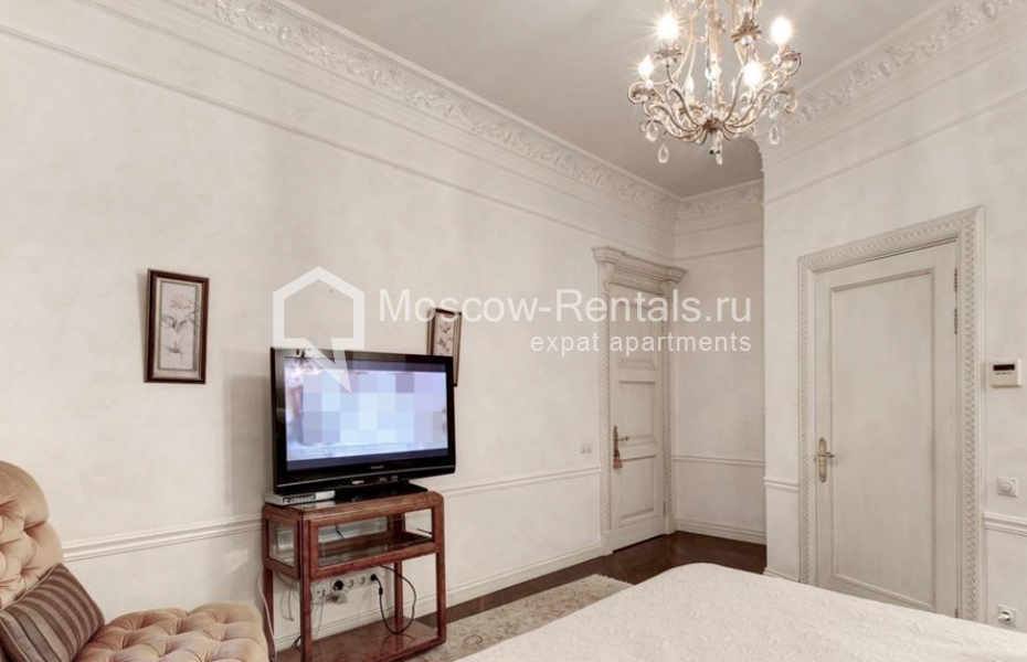 Photo #6 5-room (4 BR) apartment for <a href="http://moscow-rentals.ru/en/articles/long-term-rent" target="_blank">a long-term</a> rent
 in Russia, Moscow, Stolovyi lane, 4