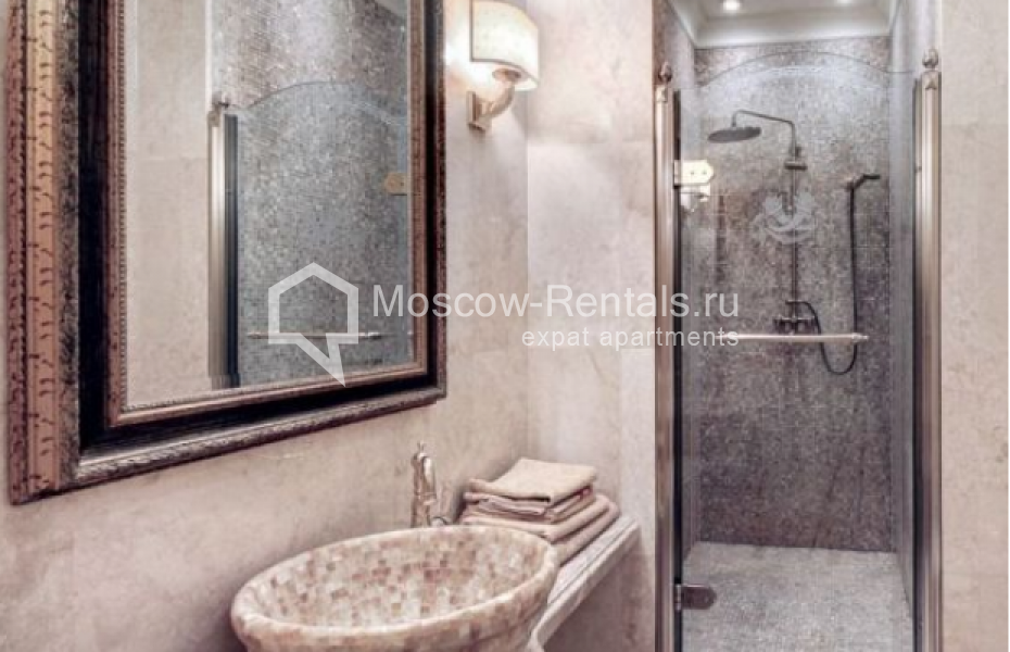 Photo #10 5-room (4 BR) apartment for <a href="http://moscow-rentals.ru/en/articles/long-term-rent" target="_blank">a long-term</a> rent
 in Russia, Moscow, Stolovyi lane, 4