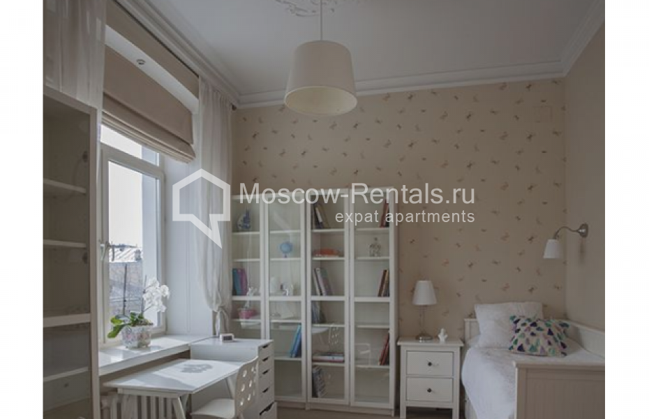Photo #10 5-room (4 BR) apartment for <a href="http://moscow-rentals.ru/en/articles/long-term-rent" target="_blank">a long-term</a> rent
 in Russia, Moscow, Bolshaya Bronnaya str, 7