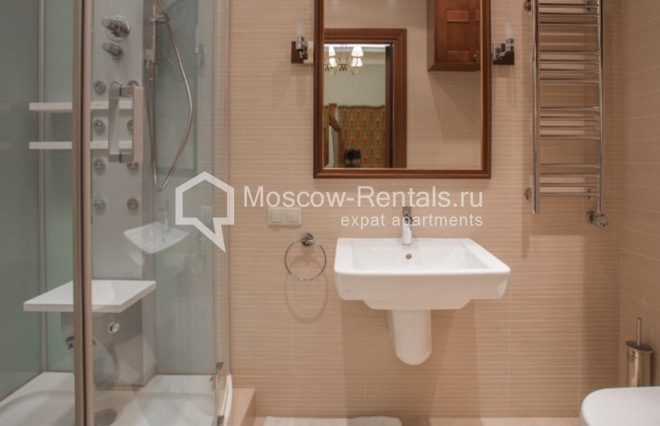 Photo #14 5-room (4 BR) apartment for <a href="http://moscow-rentals.ru/en/articles/long-term-rent" target="_blank">a long-term</a> rent
 in Russia, Moscow, Leontievskyi lane, 2 А С 1