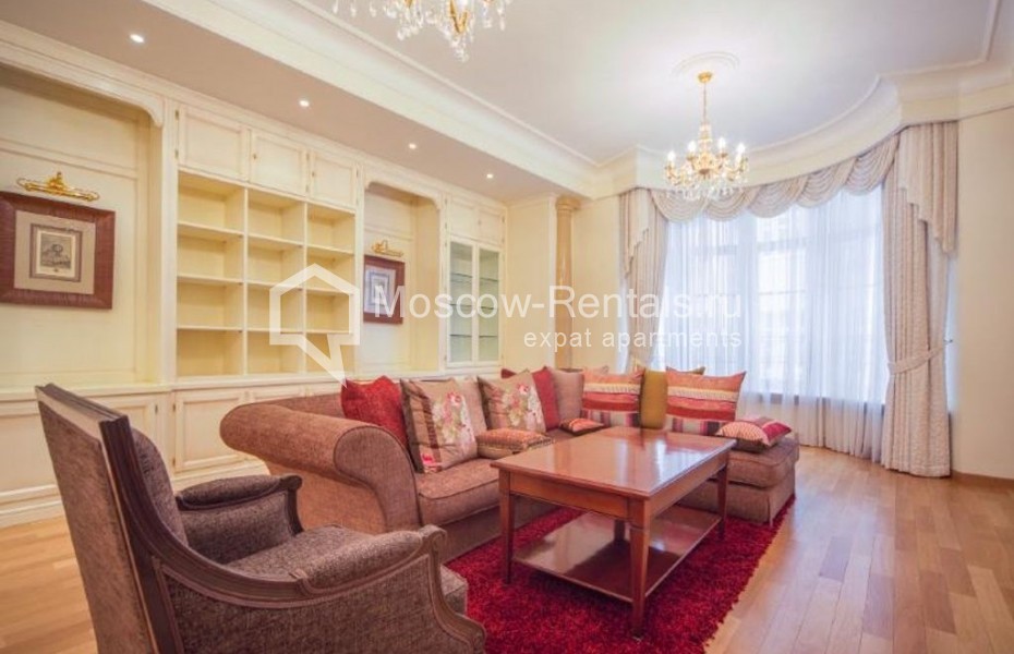 Photo #3 3-room (2 BR) apartment for <a href="http://moscow-rentals.ru/en/articles/long-term-rent" target="_blank">a long-term</a> rent
 in Russia, Moscow, Malaya Bronnaya str, 44