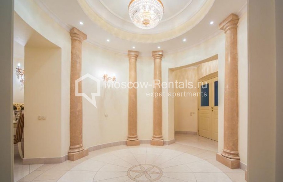 Photo #11 3-room (2 BR) apartment for <a href="http://moscow-rentals.ru/en/articles/long-term-rent" target="_blank">a long-term</a> rent
 in Russia, Moscow, Malaya Bronnaya str, 44