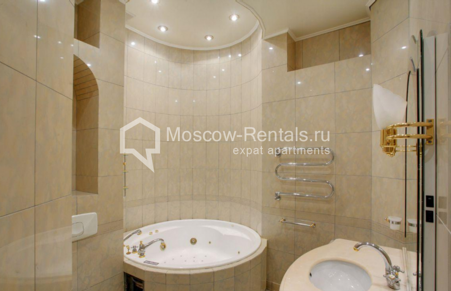 Photo #14 5-room (4 BR) apartment for <a href="http://moscow-rentals.ru/en/articles/long-term-rent" target="_blank">a long-term</a> rent
 in Russia, Moscow, Sretenkyi lane, 6/1