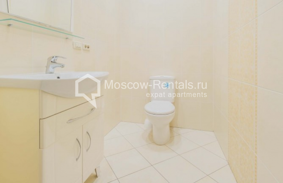 Photo #12 4-room (3 BR) apartment for <a href="http://moscow-rentals.ru/en/articles/long-term-rent" target="_blank">a long-term</a> rent
 in Russia, Moscow, Arbat str, 32