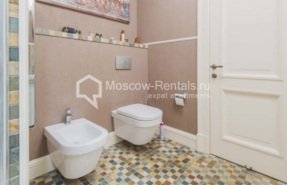 Photo #16 4-room (3 BR) apartment for <a href="http://moscow-rentals.ru/en/articles/long-term-rent" target="_blank">a long-term</a> rent
 in Russia, Moscow, New Arbat str, 27