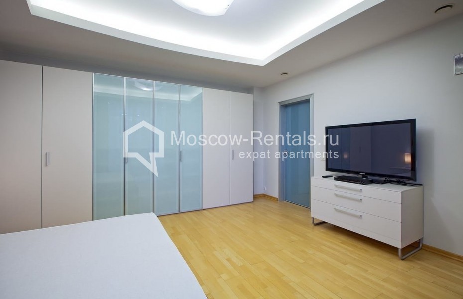Photo #8 3-room (2 BR) apartment for <a href="http://moscow-rentals.ru/en/articles/long-term-rent" target="_blank">a long-term</a> rent
 in Russia, Moscow, Zvenigorodskaya str, 8 К 1