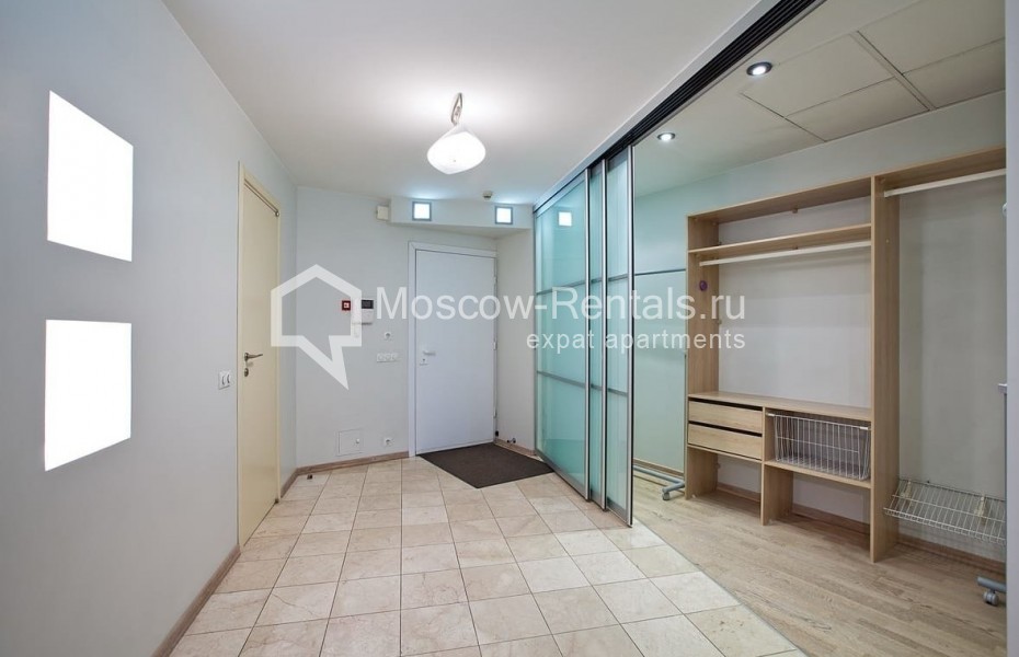Photo #18 3-room (2 BR) apartment for <a href="http://moscow-rentals.ru/en/articles/long-term-rent" target="_blank">a long-term</a> rent
 in Russia, Moscow, Zvenigorodskaya str, 8 К 1