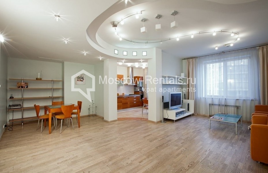 Photo #1 3-room (2 BR) apartment for <a href="http://moscow-rentals.ru/en/articles/long-term-rent" target="_blank">a long-term</a> rent
 in Russia, Moscow, Zvenigorodskaya str, 8 К 1
