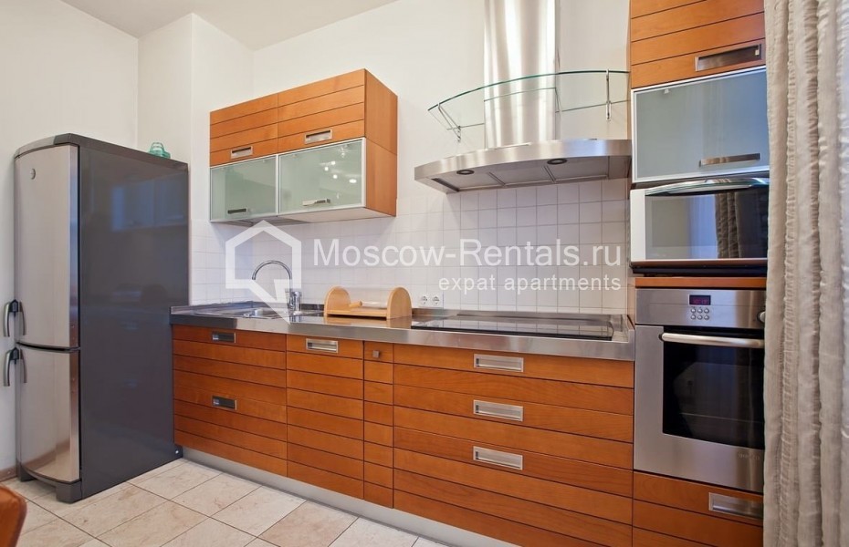 Photo #4 3-room (2 BR) apartment for <a href="http://moscow-rentals.ru/en/articles/long-term-rent" target="_blank">a long-term</a> rent
 in Russia, Moscow, Zvenigorodskaya str, 8 К 1