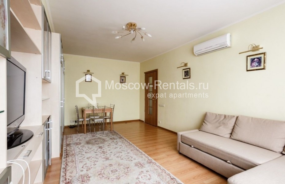 Photo #3 3-room (2 BR) apartment for <a href="http://moscow-rentals.ru/en/articles/long-term-rent" target="_blank">a long-term</a> rent
 in Russia, Moscow, New Arbat str, 16