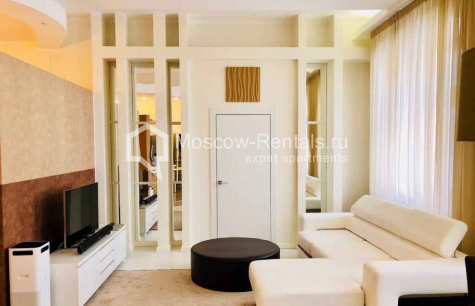Photo #1 5-room (4 BR) apartment for <a href="http://moscow-rentals.ru/en/articles/long-term-rent" target="_blank">a long-term</a> rent
 in Russia, Moscow, Filippovskyi lane, 18