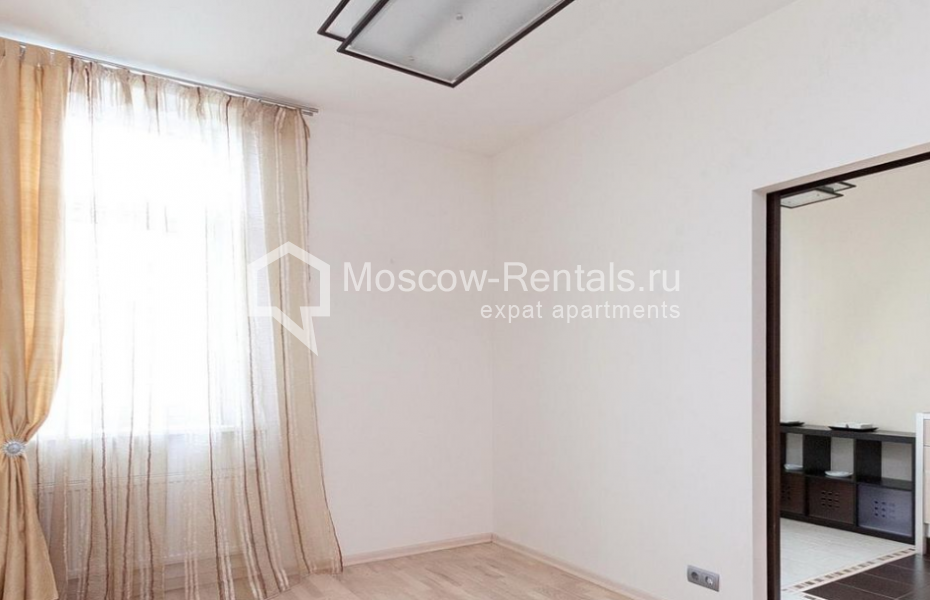 Photo #7 4-room (3 BR) apartment for <a href="http://moscow-rentals.ru/en/articles/long-term-rent" target="_blank">a long-term</a> rent
 in Russia, Moscow, Trubnikovskyi lane, 13 с 1