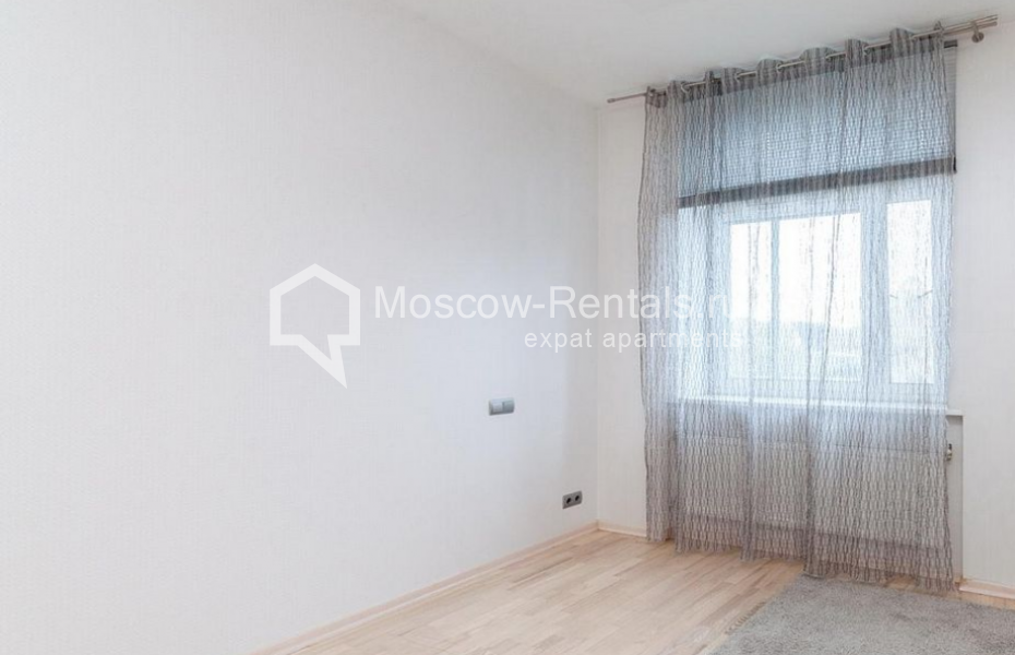 Photo #14 4-room (3 BR) apartment for <a href="http://moscow-rentals.ru/en/articles/long-term-rent" target="_blank">a long-term</a> rent
 in Russia, Moscow, Trubnikovskyi lane, 13 с 1