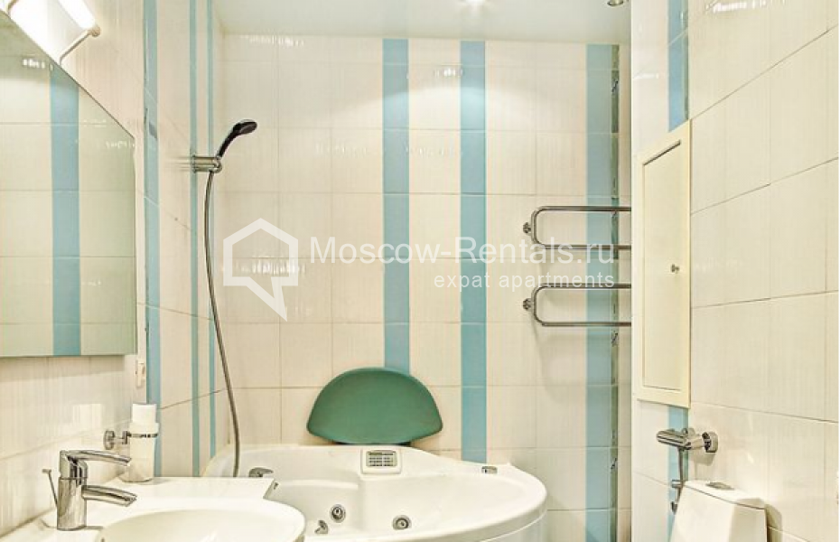 Photo #11 3-room (2 BR) apartment for <a href="http://moscow-rentals.ru/en/articles/long-term-rent" target="_blank">a long-term</a> rent
 in Russia, Moscow, Shabolovka str, 23к1