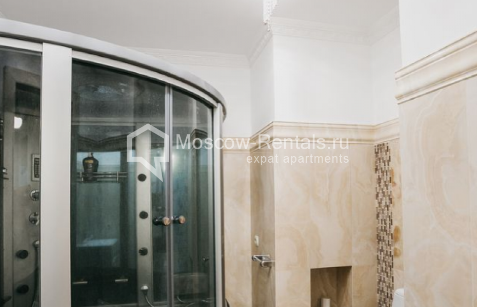 Photo #12 3-room (2 BR) apartment for <a href="http://moscow-rentals.ru/en/articles/long-term-rent" target="_blank">a long-term</a> rent
 in Russia, Moscow, 2nd Samarinskaya str, 4