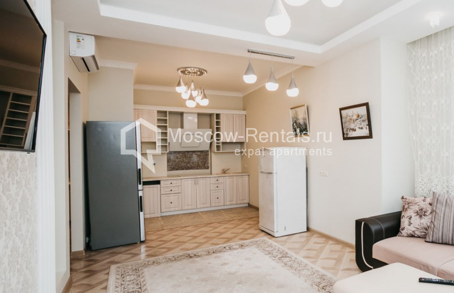 Photo #2 3-room (2 BR) apartment for <a href="http://moscow-rentals.ru/en/articles/long-term-rent" target="_blank">a long-term</a> rent
 in Russia, Moscow, 2nd Samarinskaya str, 4