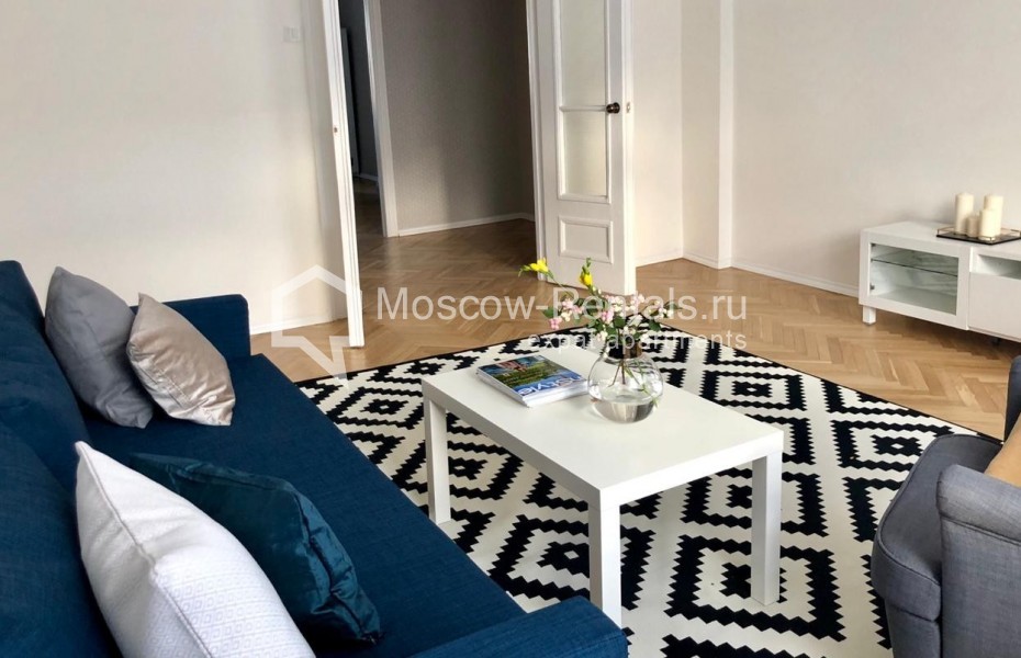 Photo #1 2-room (1 BR) apartment for <a href="http://moscow-rentals.ru/en/articles/long-term-rent" target="_blank">a long-term</a> rent
 in Russia, Moscow, Tverskaya str, 6 с 1
