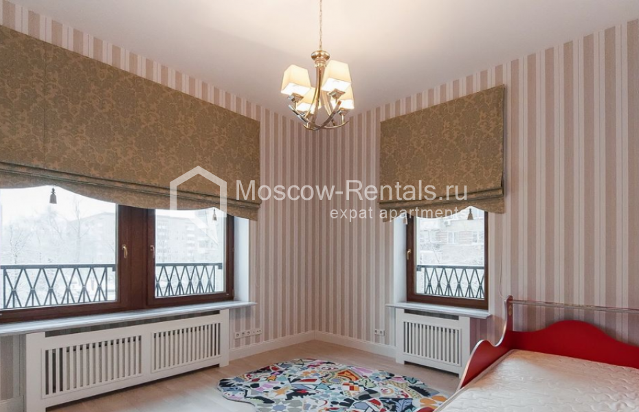 Photo #7 4-room (3 BR) apartment for <a href="http://moscow-rentals.ru/en/articles/long-term-rent" target="_blank">a long-term</a> rent
 in Russia, Moscow, 2nd Frunzenskaya str, 8