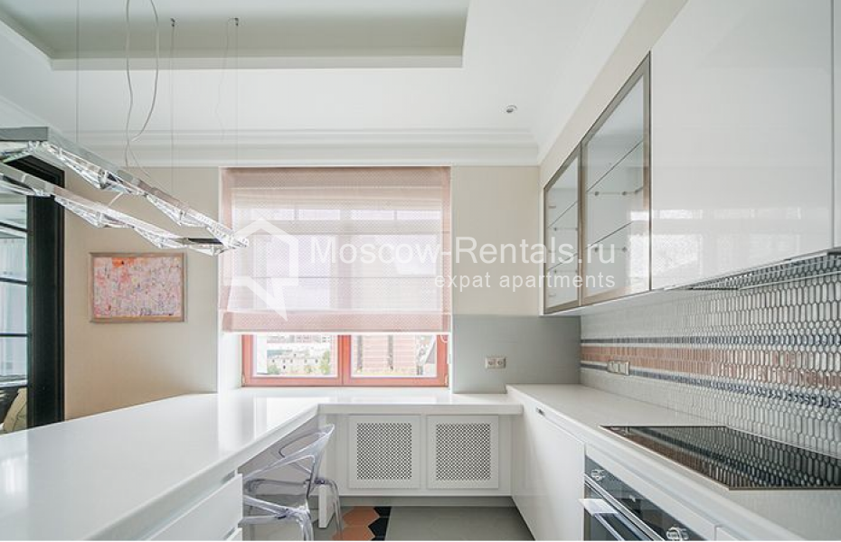 Photo #5 3-room (2 BR) apartment for <a href="http://moscow-rentals.ru/en/articles/long-term-rent" target="_blank">a long-term</a> rent
 in Russia, Moscow, Trubetskaya str, 10