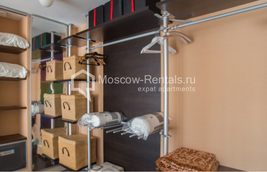 Photo #16 4-room (3 BR) apartment for <a href="http://moscow-rentals.ru/en/articles/long-term-rent" target="_blank">a long-term</a> rent
 in Russia, Moscow, Krivoarbatskyi lane, 8 С 2