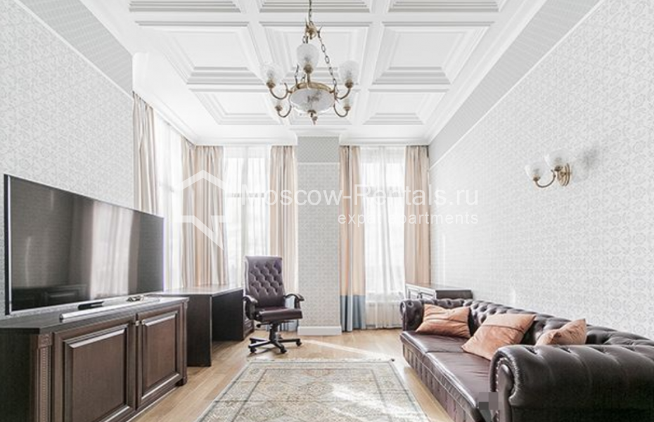 Photo #11 5-room (4 BR) apartment for <a href="http://moscow-rentals.ru/en/articles/long-term-rent" target="_blank">a long-term</a> rent
 in Russia, Moscow, Shabolovka str, 10 к 1
