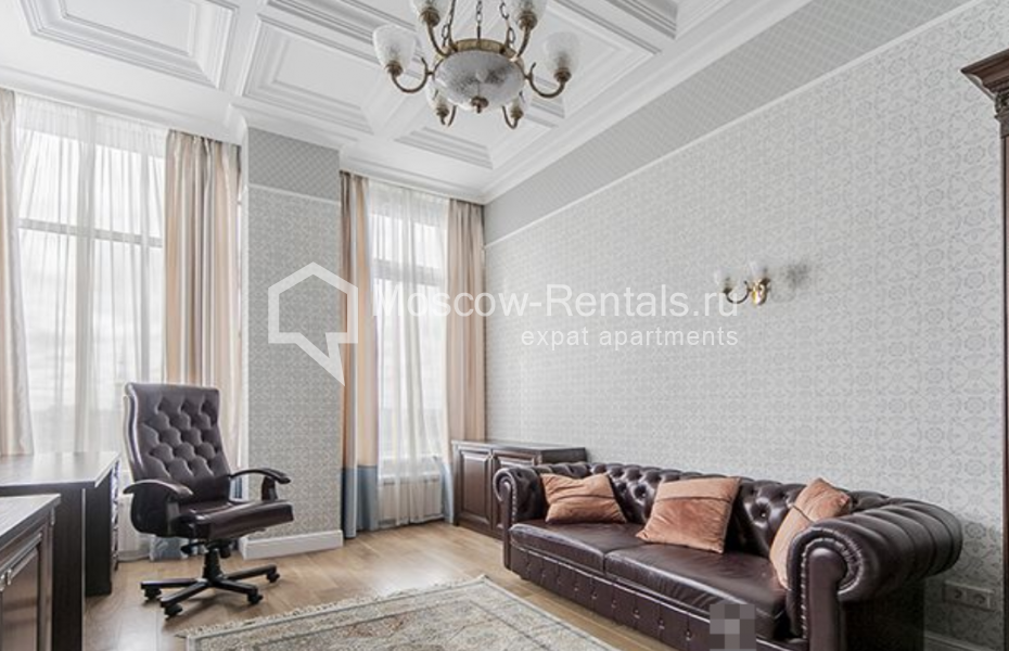 Photo #12 5-room (4 BR) apartment for <a href="http://moscow-rentals.ru/en/articles/long-term-rent" target="_blank">a long-term</a> rent
 in Russia, Moscow, Shabolovka str, 10 к 1