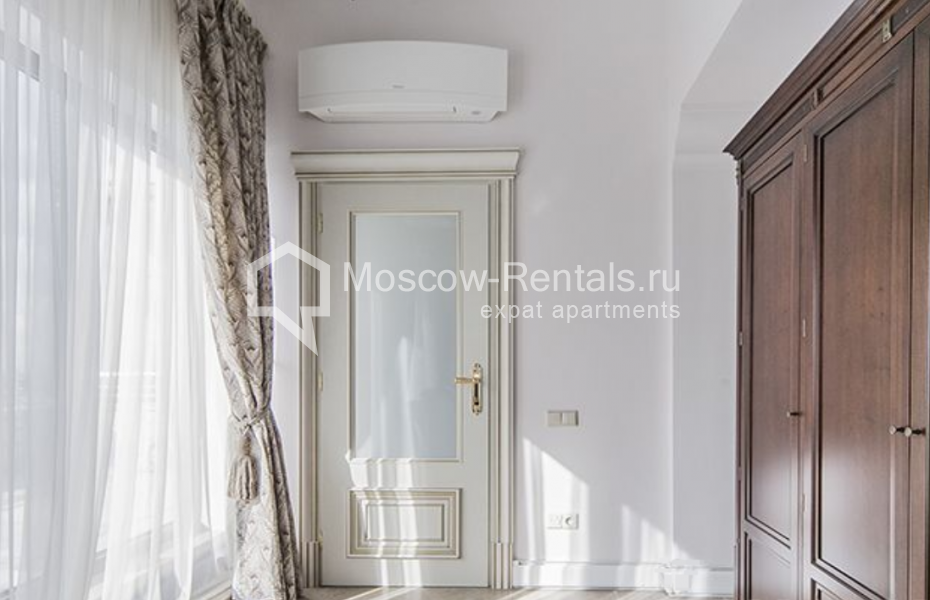 Photo #16 5-room (4 BR) apartment for <a href="http://moscow-rentals.ru/en/articles/long-term-rent" target="_blank">a long-term</a> rent
 in Russia, Moscow, Shabolovka str, 10 к 1