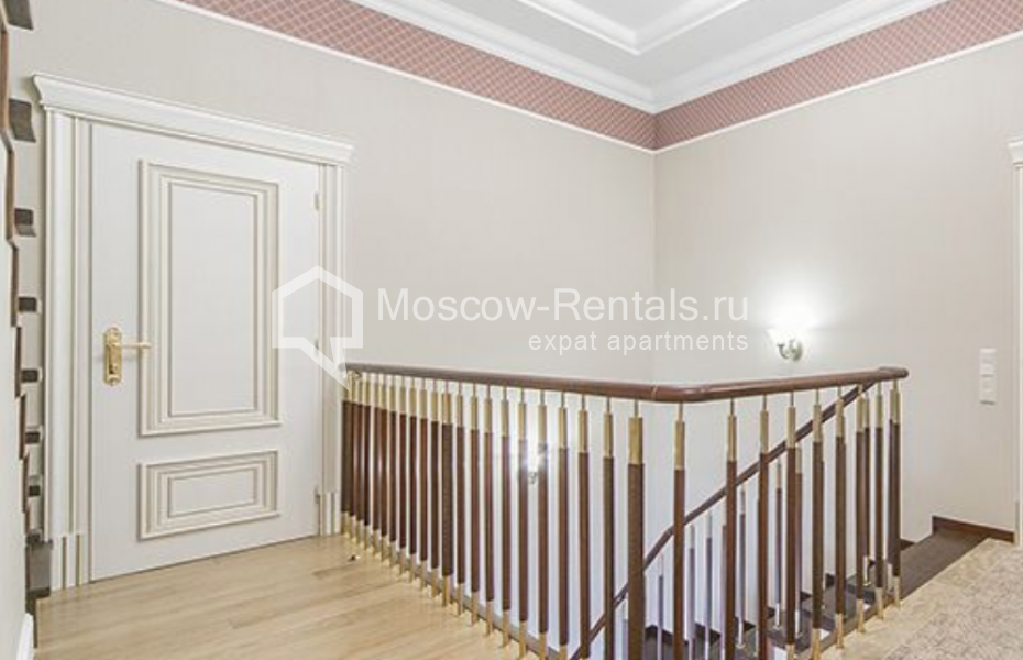 Photo #29 5-room (4 BR) apartment for <a href="http://moscow-rentals.ru/en/articles/long-term-rent" target="_blank">a long-term</a> rent
 in Russia, Moscow, Shabolovka str, 10 к 1