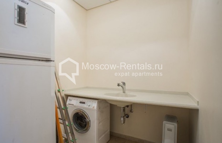 Photo #13 4-room (3 BR) apartment for <a href="http://moscow-rentals.ru/en/articles/long-term-rent" target="_blank">a long-term</a> rent
 in Russia, Moscow, Beregovaya str, 4