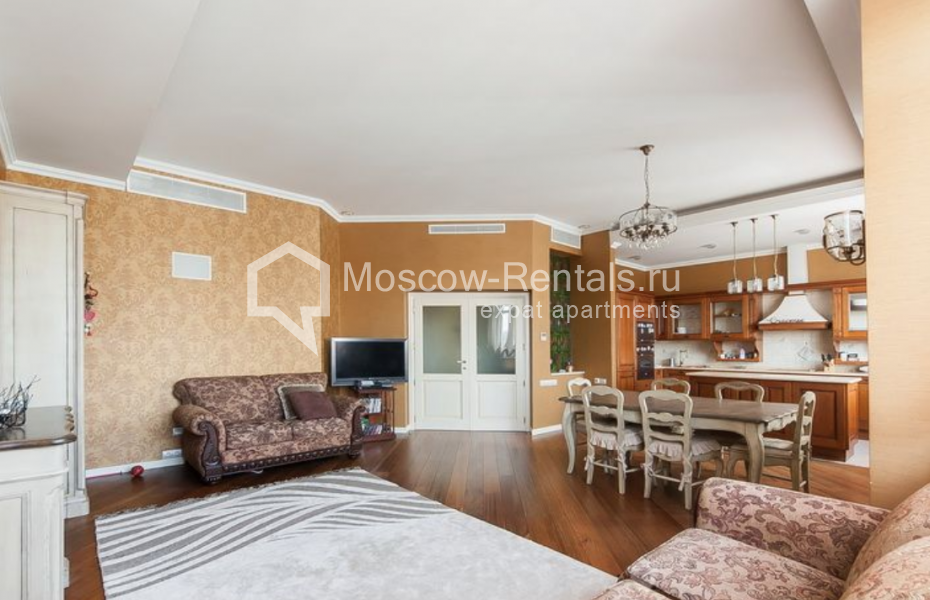 Photo #3 4-room (3 BR) apartment for <a href="http://moscow-rentals.ru/en/articles/long-term-rent" target="_blank">a long-term</a> rent
 in Russia, Moscow, Beregovaya str, 4К2