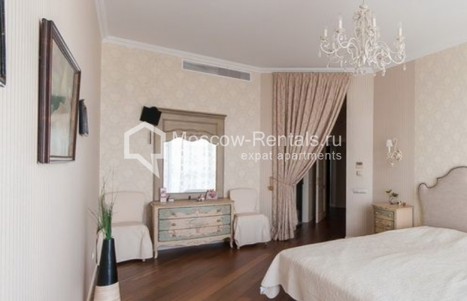 Photo #8 4-room (3 BR) apartment for <a href="http://moscow-rentals.ru/en/articles/long-term-rent" target="_blank">a long-term</a> rent
 in Russia, Moscow, Beregovaya str, 4К2