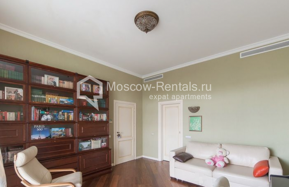 Photo #14 4-room (3 BR) apartment for <a href="http://moscow-rentals.ru/en/articles/long-term-rent" target="_blank">a long-term</a> rent
 in Russia, Moscow, Beregovaya str, 4К2