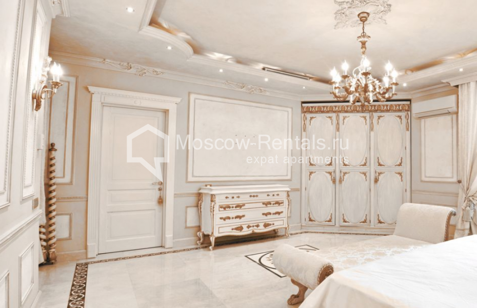 Photo #6 5-room (4 BR) apartment for <a href="http://moscow-rentals.ru/en/articles/long-term-rent" target="_blank">a long-term</a> rent
 in Russia, Moscow, Beregovaya str, 6