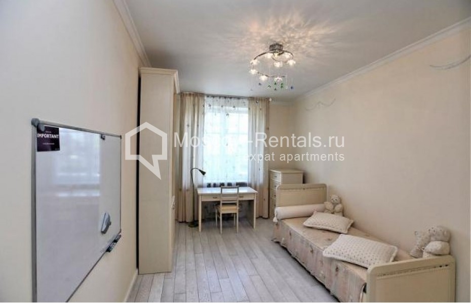 Photo #10 4-room (3 BR) apartment for <a href="http://moscow-rentals.ru/en/articles/long-term-rent" target="_blank">a long-term</a> rent
 in Russia, Moscow, Beregovaya str, 8К1