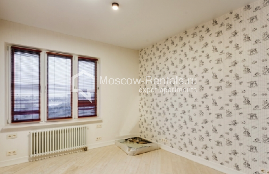 Photo #9 4-room (3 BR) apartment for <a href="http://moscow-rentals.ru/en/articles/long-term-rent" target="_blank">a long-term</a> rent
 in Russia, Moscow, Sosnovaya alleya, 1