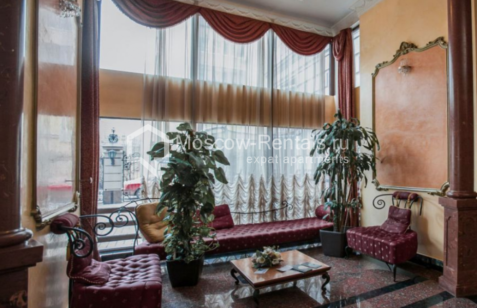 Photo #23 4-room (3 BR) apartment for <a href="http://moscow-rentals.ru/en/articles/long-term-rent" target="_blank">a long-term</a> rent
 in Russia, Moscow, 1st Smolenskyi lane., 17