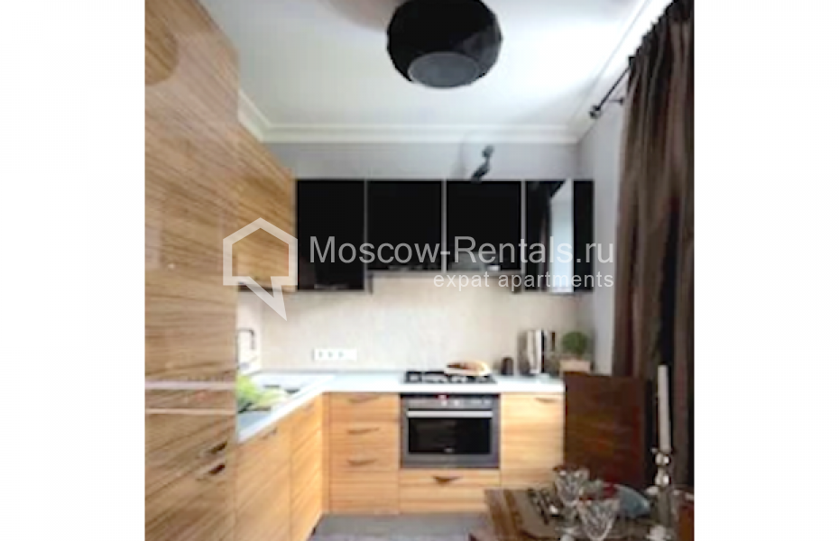 Photo #4 2-room (1 BR) apartment for <a href="http://moscow-rentals.ru/en/articles/long-term-rent" target="_blank">a long-term</a> rent
 in Russia, Moscow, 1st Monetchikovskyi lane, 8