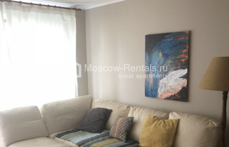 Photo #3 2-room (1 BR) apartment for <a href="http://moscow-rentals.ru/en/articles/long-term-rent" target="_blank">a long-term</a> rent
 in Russia, Moscow, Zoologicheskaya str, 32