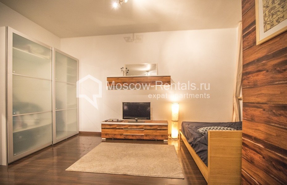 Photo #6 2-room (1 BR) apartment for <a href="http://moscow-rentals.ru/en/articles/long-term-rent" target="_blank">a long-term</a> rent
 in Russia, Moscow, Glinishchevskyi lane,  5/7