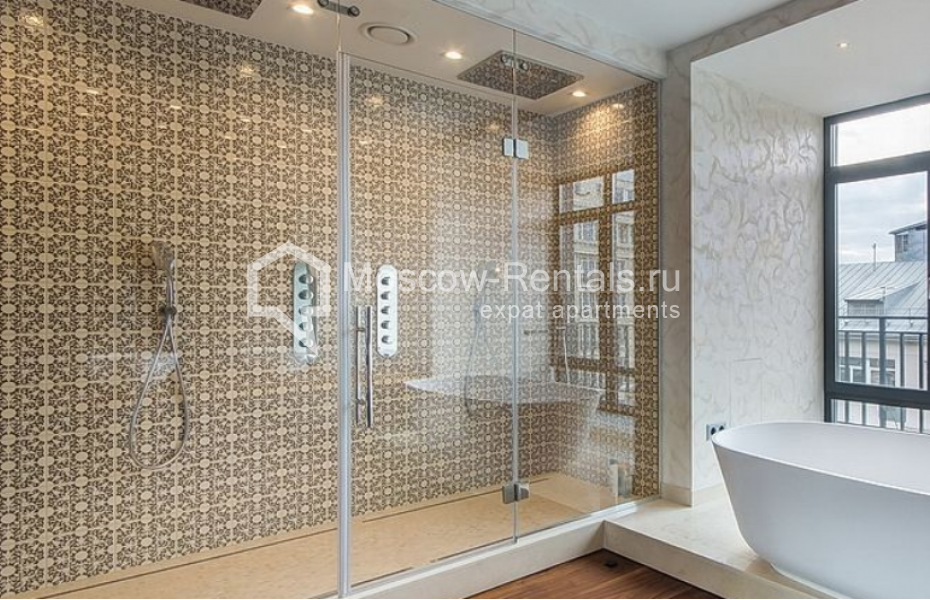 Photo #14 4-room (3 BR) apartment for <a href="http://moscow-rentals.ru/en/articles/long-term-rent" target="_blank">a long-term</a> rent
 in Russia, Moscow, Komsomolskyi prosp, 42 С 2