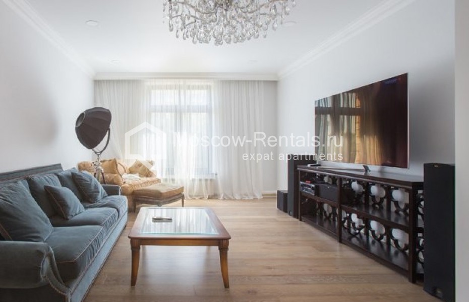 Photo #1 4-room (3 BR) apartment for <a href="http://moscow-rentals.ru/en/articles/long-term-rent" target="_blank">a long-term</a> rent
 in Russia, Moscow, Pogodinskaya str, 4