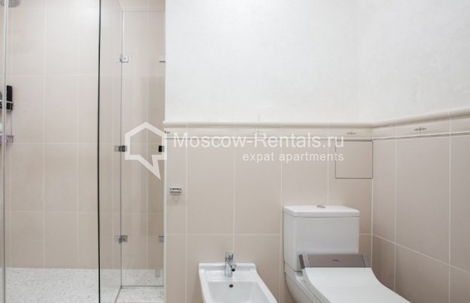 Photo #12 4-room (3 BR) apartment for <a href="http://moscow-rentals.ru/en/articles/long-term-rent" target="_blank">a long-term</a> rent
 in Russia, Moscow, Pogodinskaya str, 4