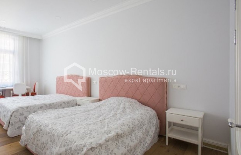 Photo #7 4-room (3 BR) apartment for <a href="http://moscow-rentals.ru/en/articles/long-term-rent" target="_blank">a long-term</a> rent
 in Russia, Moscow, Pogodinskaya str, 4