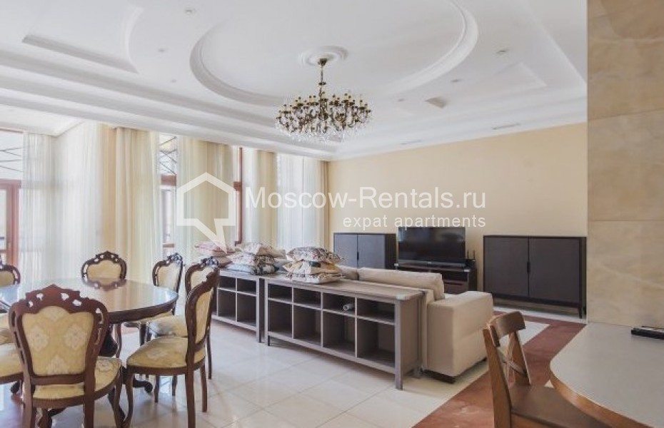 Photo #1 5-room (4 BR) apartment for <a href="http://moscow-rentals.ru/en/articles/long-term-rent" target="_blank">a long-term</a> rent
 in Russia, Moscow, Khlynovskyi tupik, 4