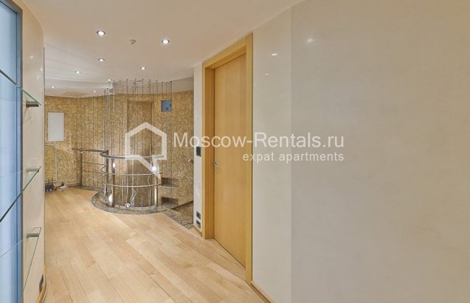 Photo #22 4-room (3 BR) apartment for <a href="http://moscow-rentals.ru/en/articles/long-term-rent" target="_blank">a long-term</a> rent
 in Russia, Moscow, B. Gruzinskaya str, 37 С 2