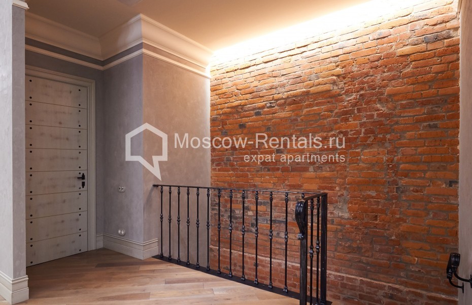 Photo #7 4-room (3 BR) apartment for <a href="http://moscow-rentals.ru/en/articles/long-term-rent" target="_blank">a long-term</a> rent
 in Russia, Moscow, 3rd Kadashevskyi lane, 7-9 С 1